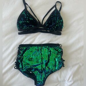 Blue/Green sequin two piece festival set size XS/S
